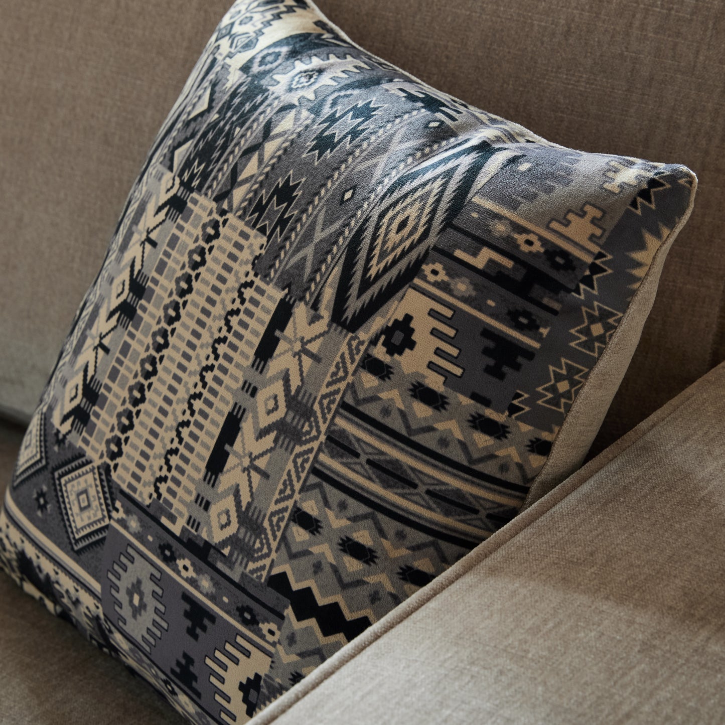 7" Scatter Cushion – Tailored to Your Style